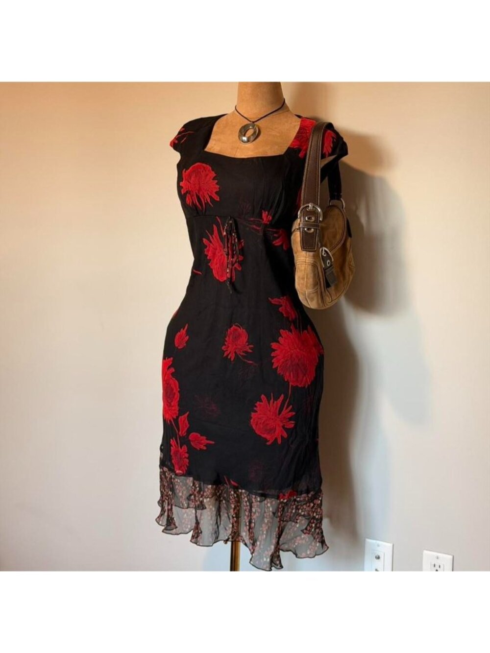 Ombré black & red floral midi dress